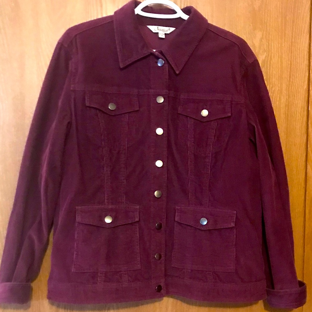 XL Jessica corduroy jacket